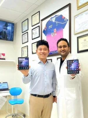 Dr. Prashanth with Mr. Doohee Lee, President of Samsung Gulf Electronics.